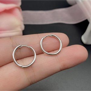 Plain silver small hoop earrings-silver 15mm-SH001